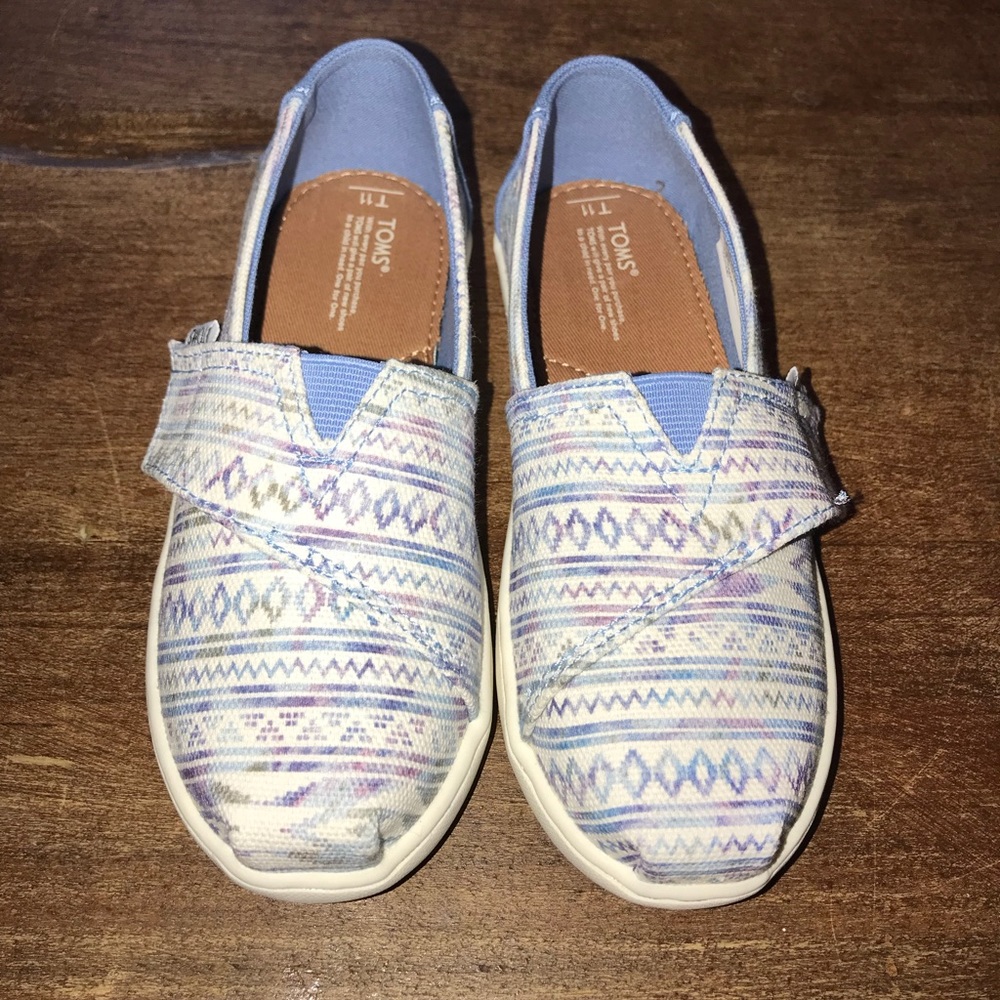 Toms toddler Velcro slip on shoes
